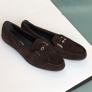 Tod’s Italian Brown Leather Loafers